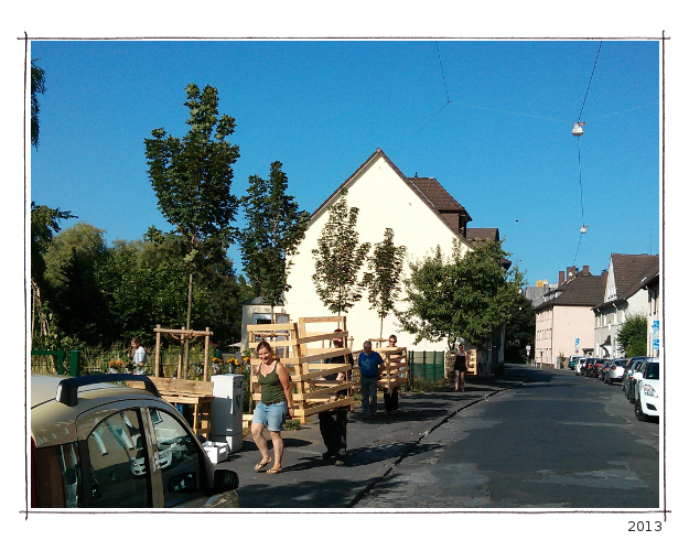  Melonenkisten als Beete